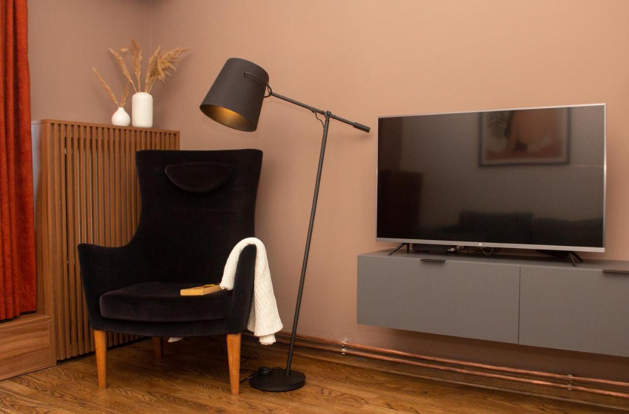 Appartamento Artisan'S Dwelling Belgrado Esterno foto