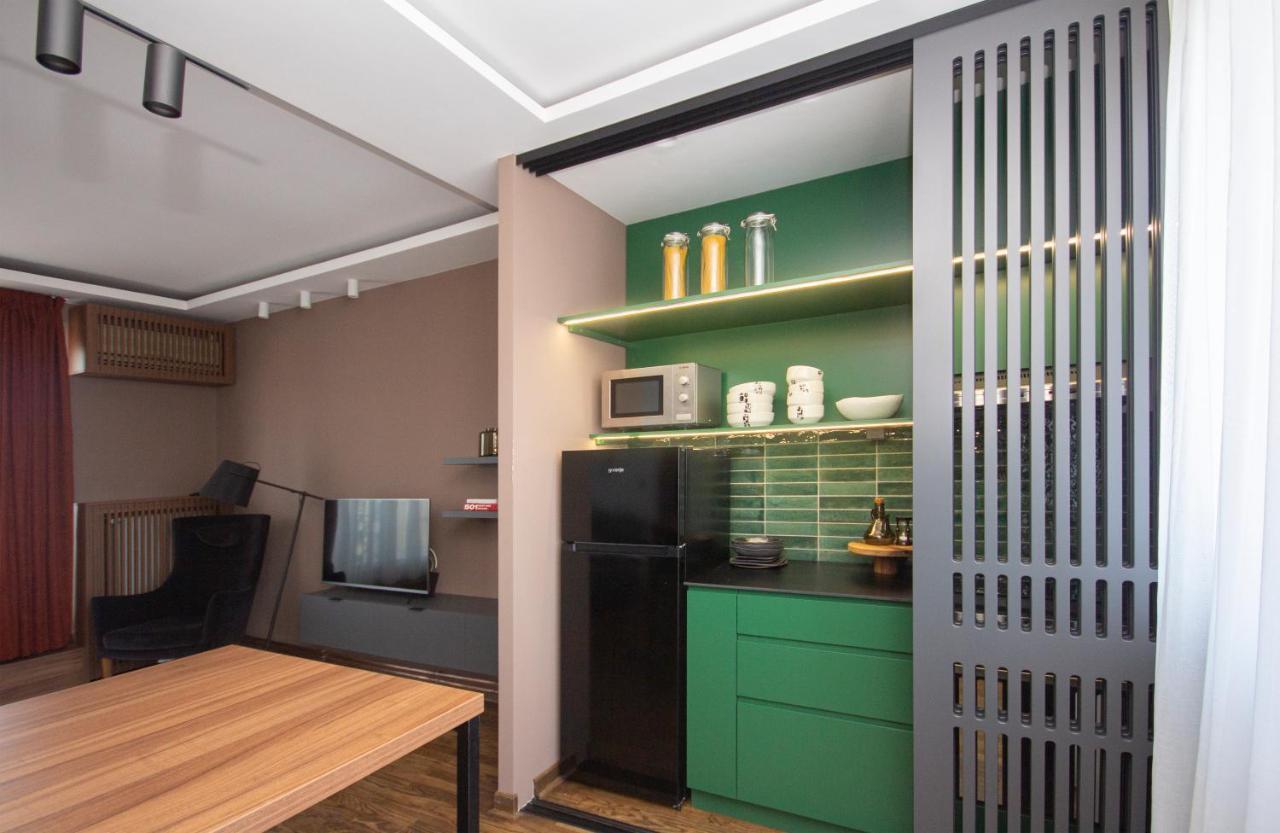 Appartamento Artisan'S Dwelling Belgrado Esterno foto