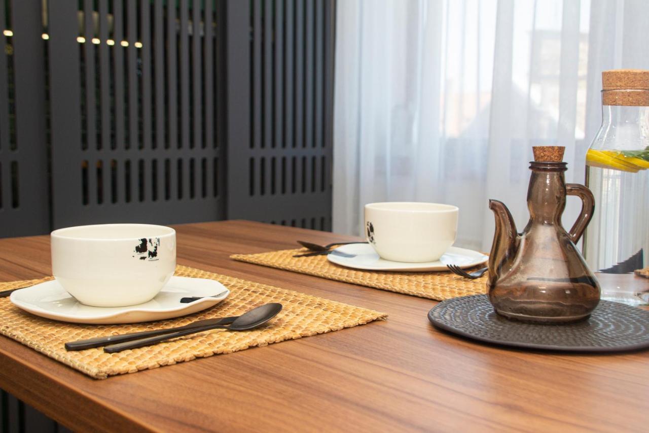 Appartamento Artisan'S Dwelling Belgrado Esterno foto